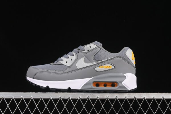 Unisex size: 36-45, NK Code: HV6224-002